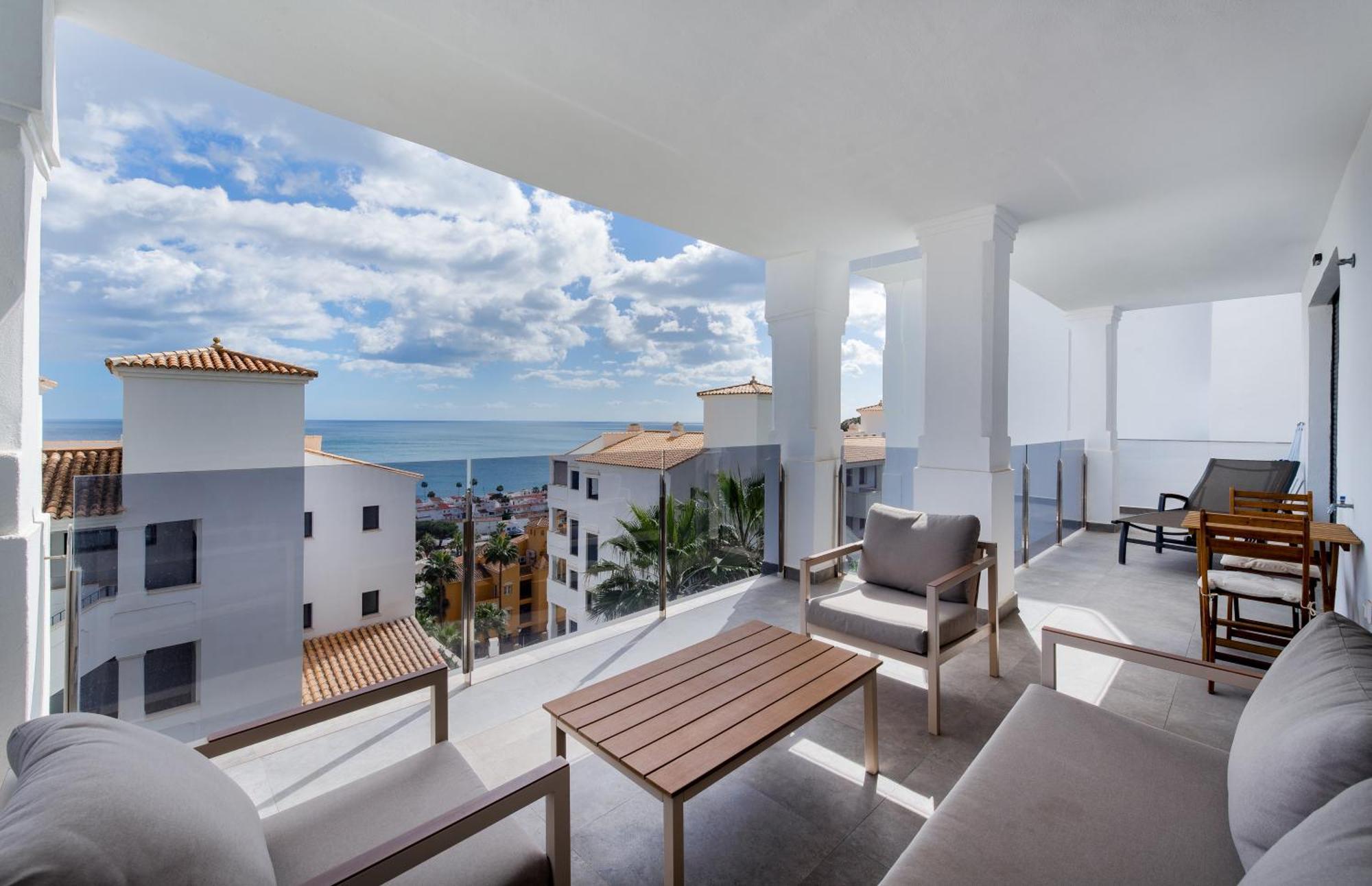 Luxurious Apartment With Sea Views Blue Suites B2-103 Manilva Buitenkant foto